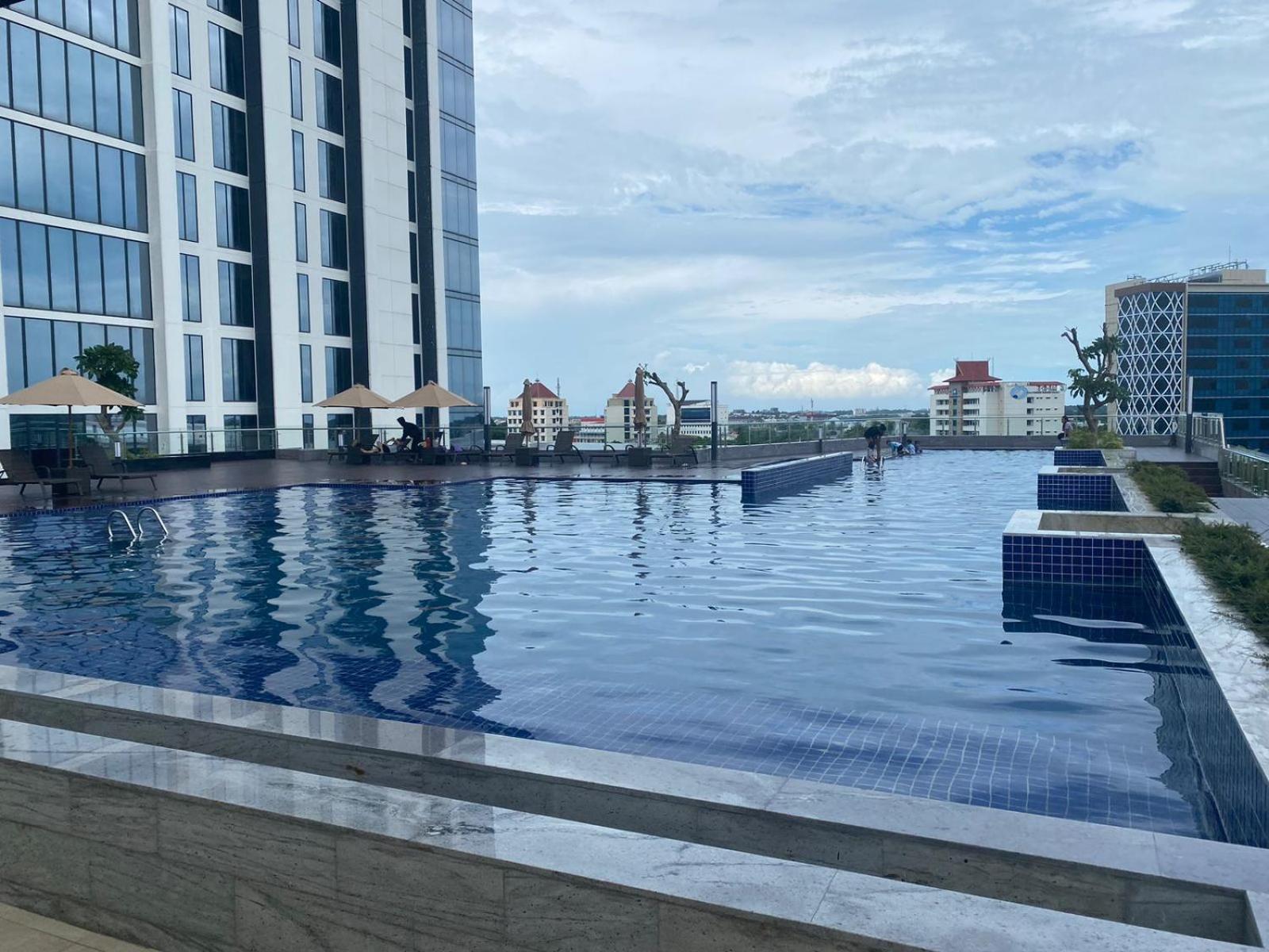 Galeno Pollux Habibie Appartement Batam Buitenkant foto